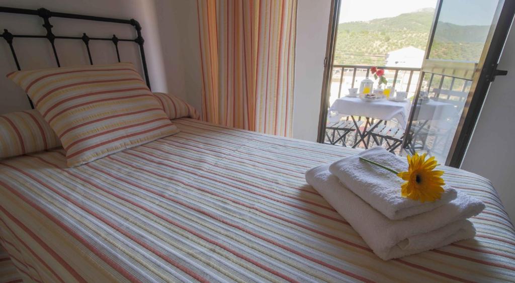 Hostal Alba Taruta Guadalupe  Exteriör bild